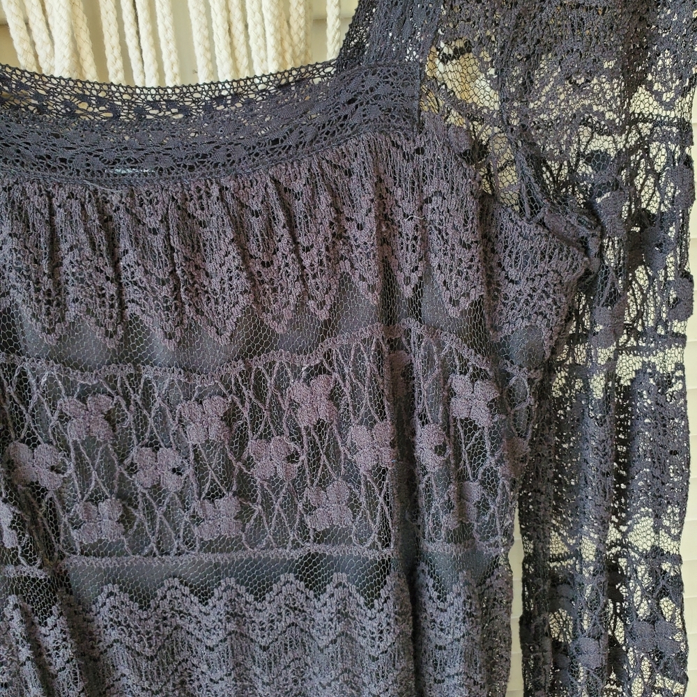 UO KIMCHI BLUE Buttercup Lace Bell Sleeve Dress M - Picture 5 of 8